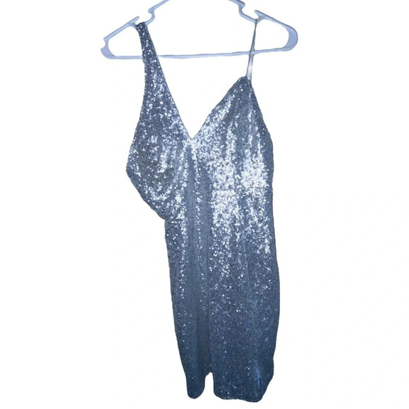 HELLO MOLLY Citadel Skies Mini Dress Silver Sequins Size 4 Prom Homecoming New - Picture 4 of 11